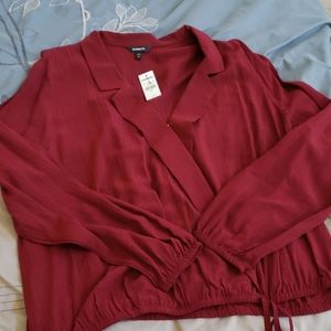 Maroon blouse, collar